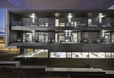 Central Residence for Real Madrid in Report 16 Reynaers